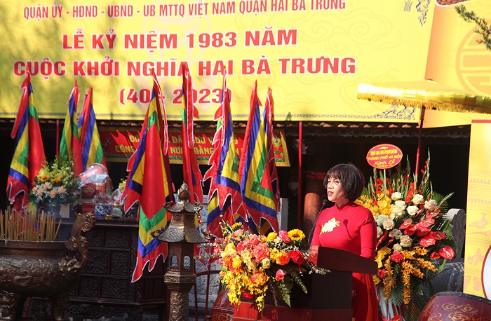 Phó Chủ tịch quận Ha Bà Trưng Nguyễn Thị Thu Hiền phát biểu